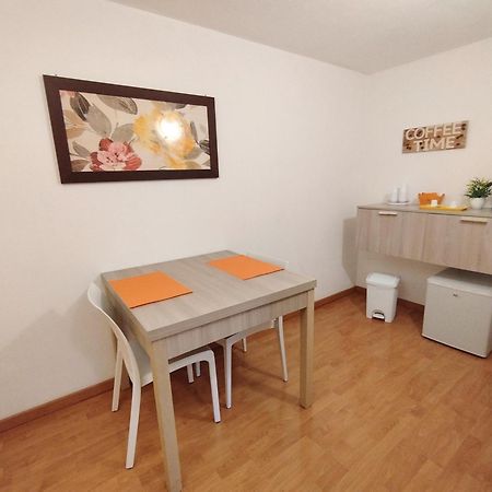 Alcamo Rooms Con Garage Privato Pokoj fotografie