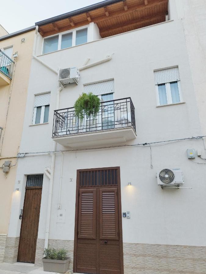 Alcamo Rooms Con Garage Privato Exteriér fotografie